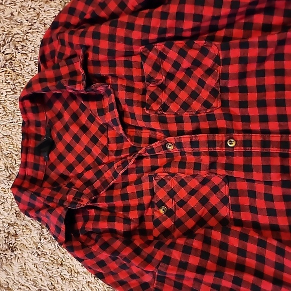 Plaid Shirts - Picture 5 of 5
